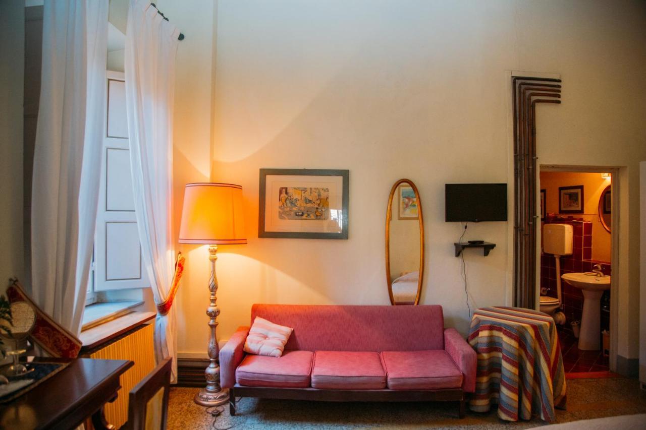 B&B La Romea Lucca Bagian luar foto